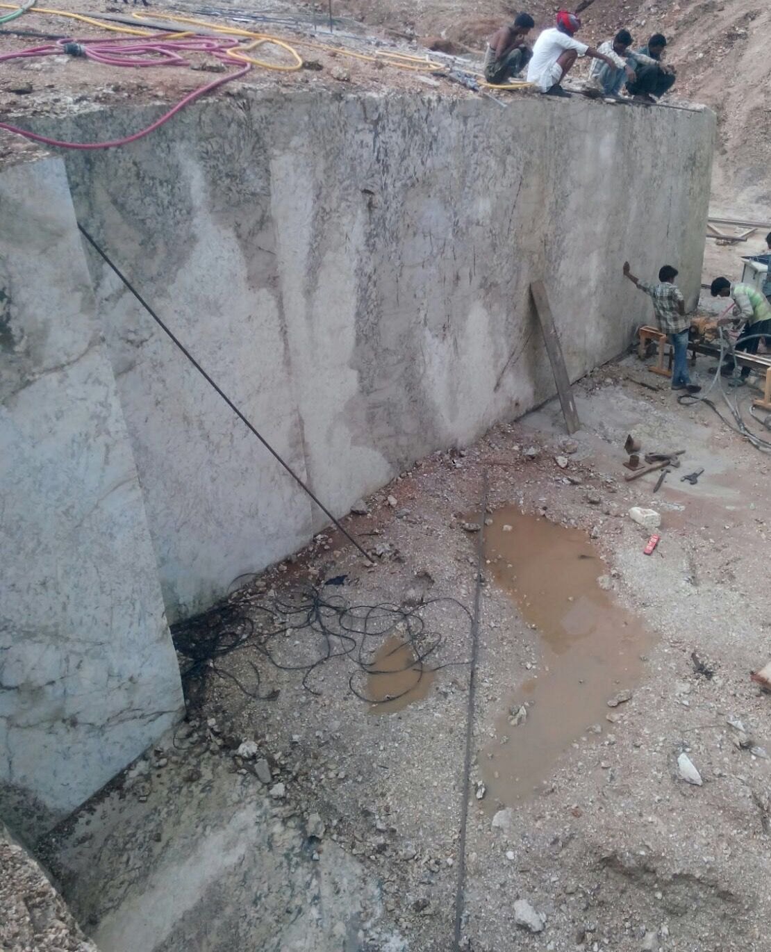 mining-quarry-depth-08.jpg