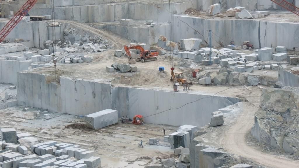 mining-quarry-wide-03.jpg