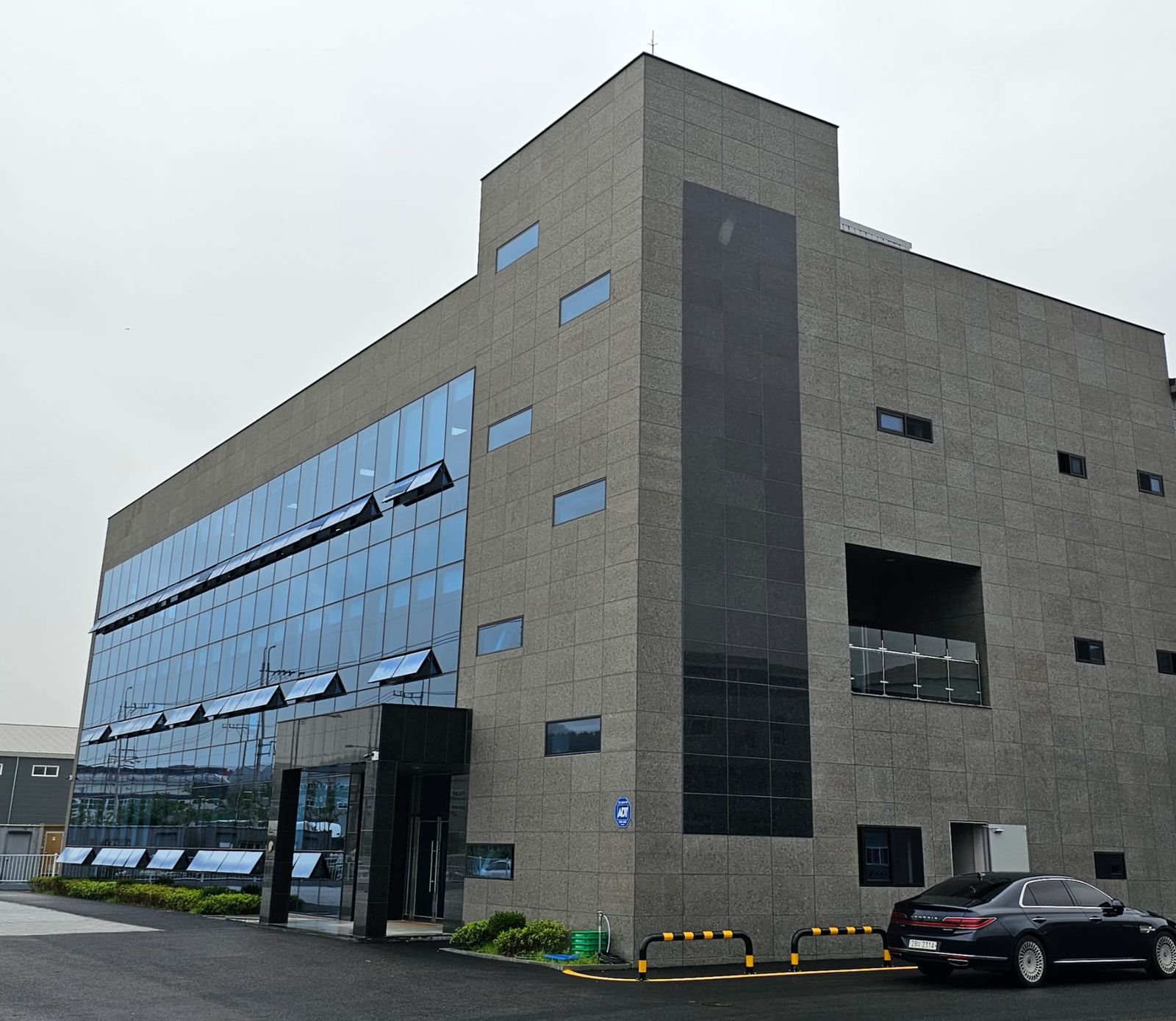 Natural stone supplied for a commercial architectural project